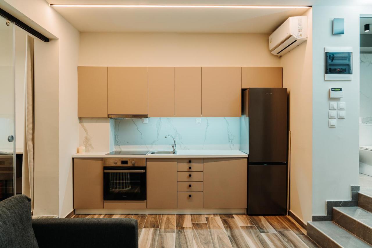 Blackhaus Family And Friends Deluxe Apartment เทสซาโลนิกิ ภายนอก รูปภาพ