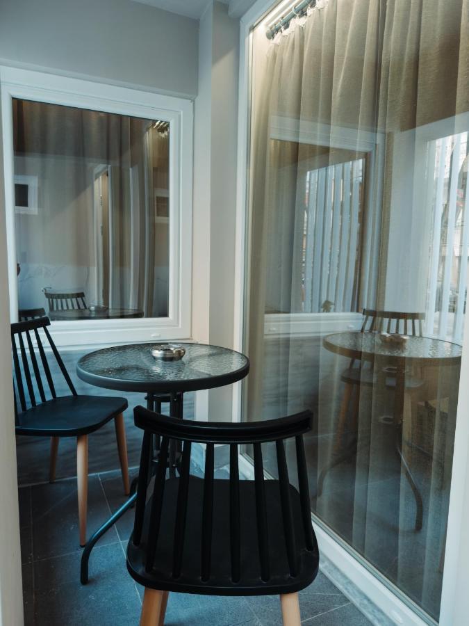 Blackhaus Family And Friends Deluxe Apartment เทสซาโลนิกิ ภายนอก รูปภาพ